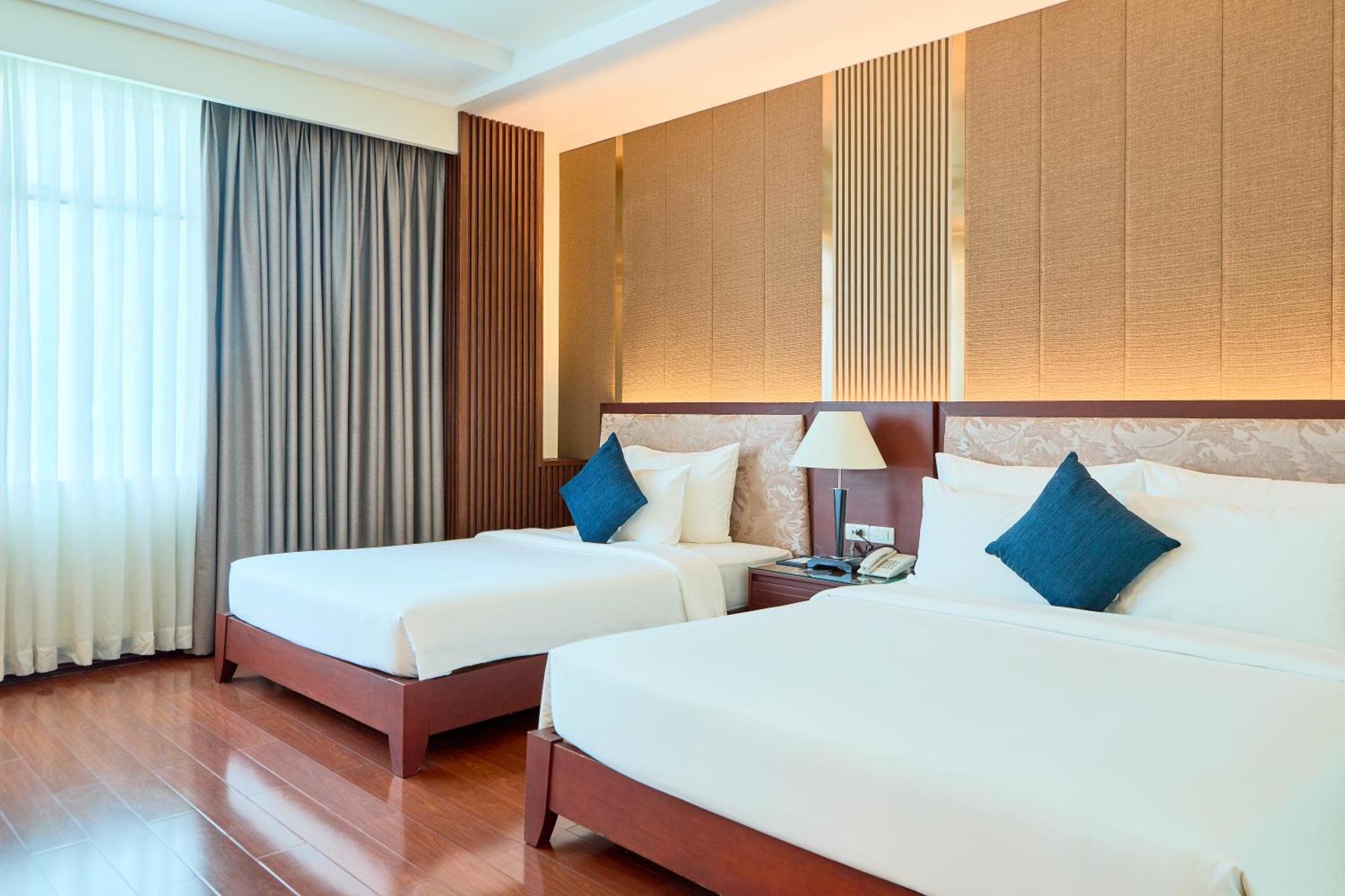 Kin Hotel Thi Sach Ho Chi Minh City Exterior photo