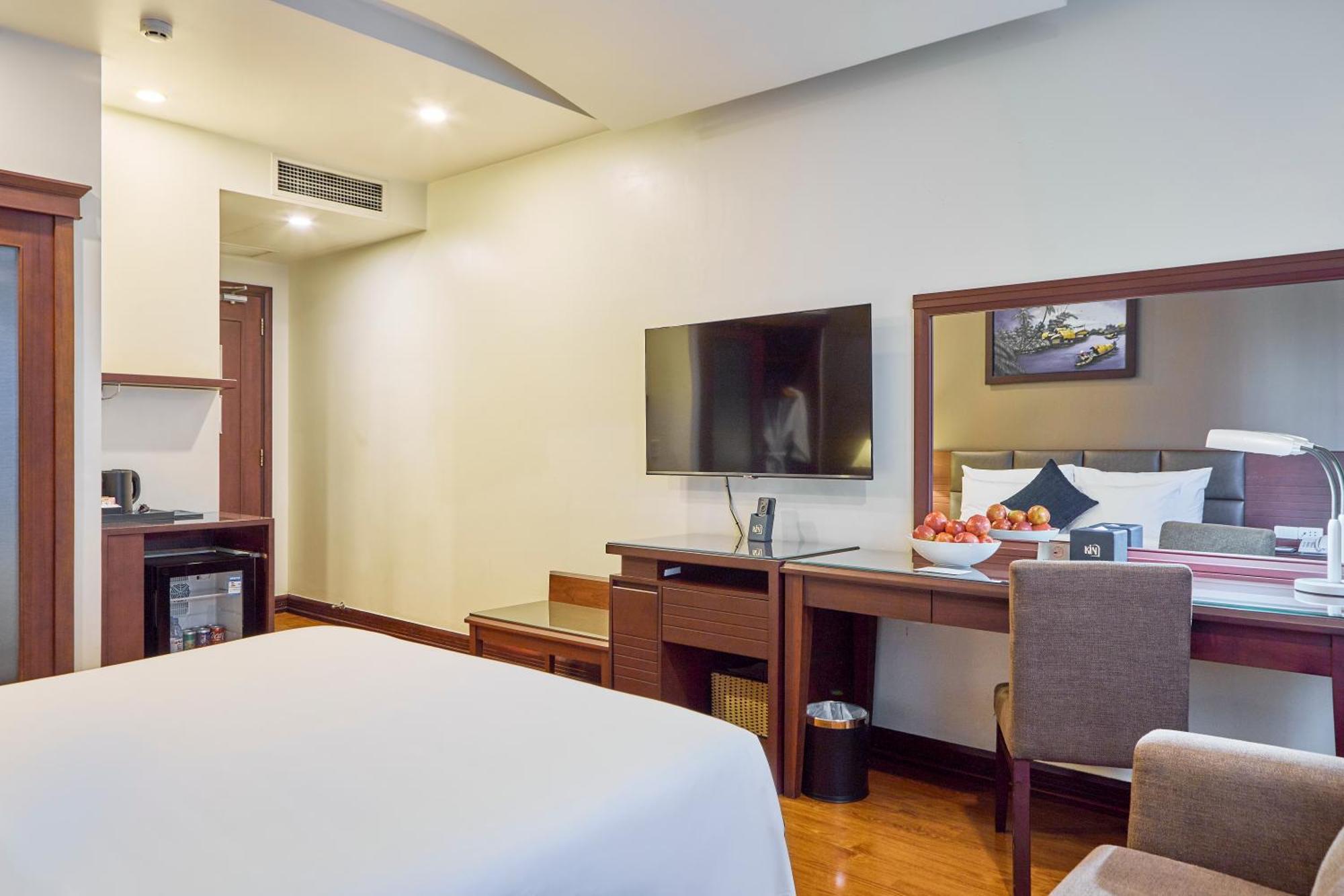 Kin Hotel Thi Sach Ho Chi Minh City Exterior photo